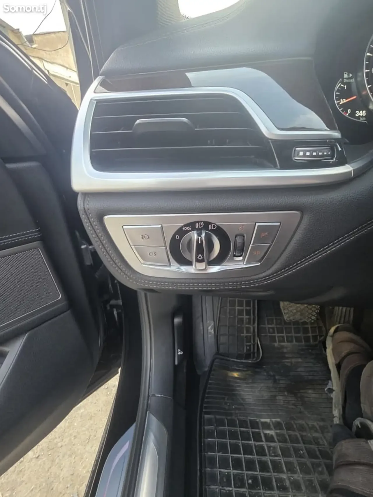 BMW 7 series 2017 · 3.0 AT