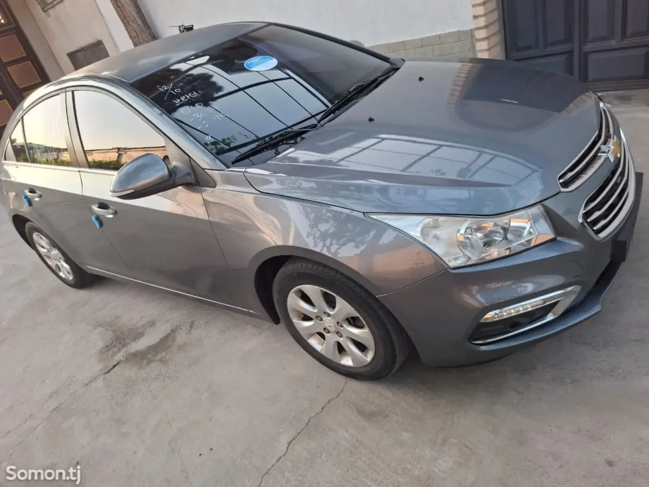 Chevrolet Cruze 2015 · 1.7 AT