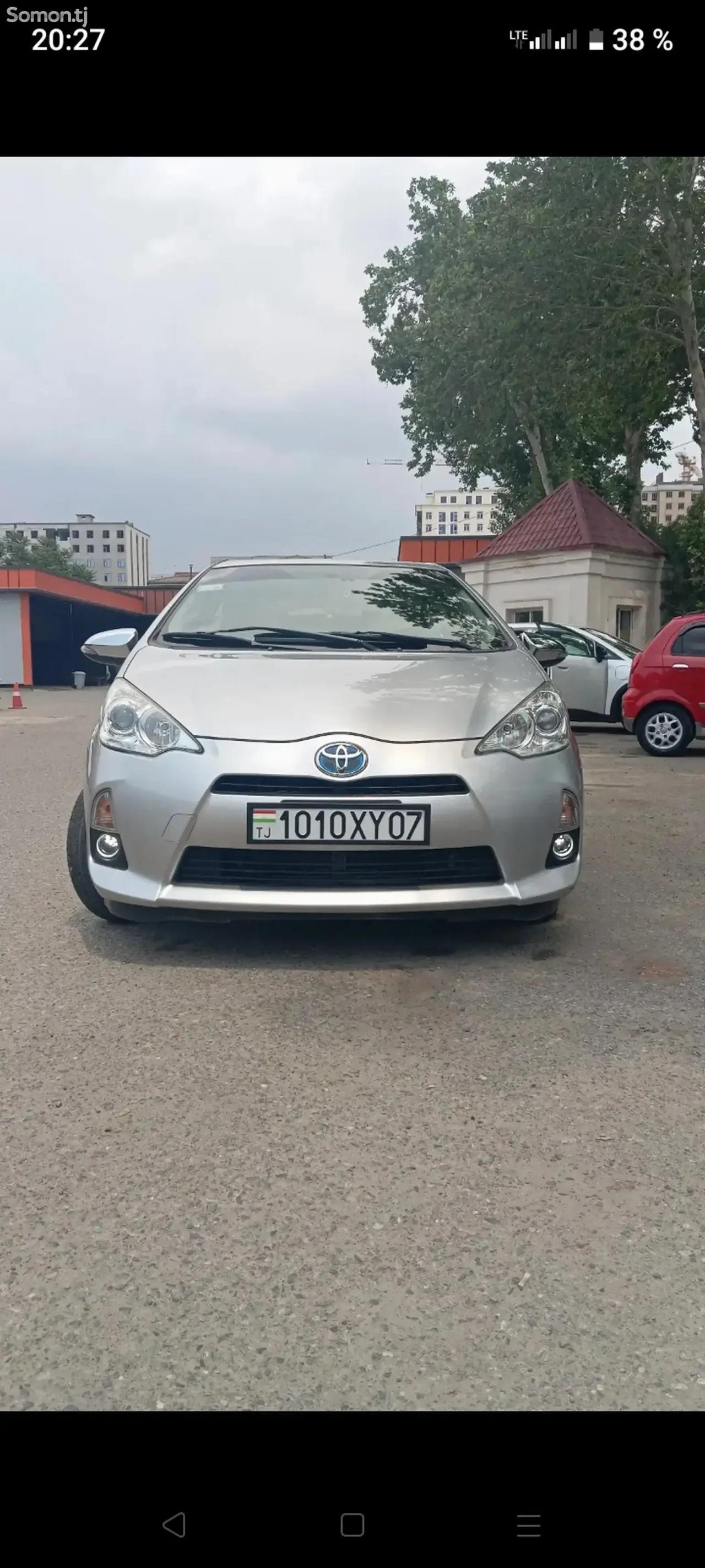 Toyota Aqua 2014 · 1.5 AT