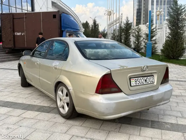 Daewoo Magnus 2001 · 1.8 MT
