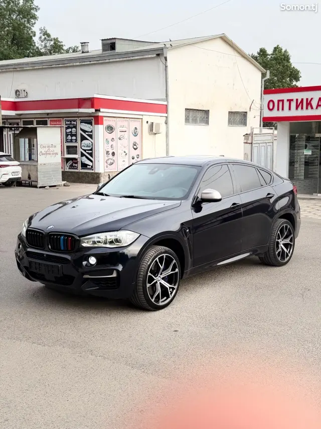 BMW X6 2017 · 5.0 AT