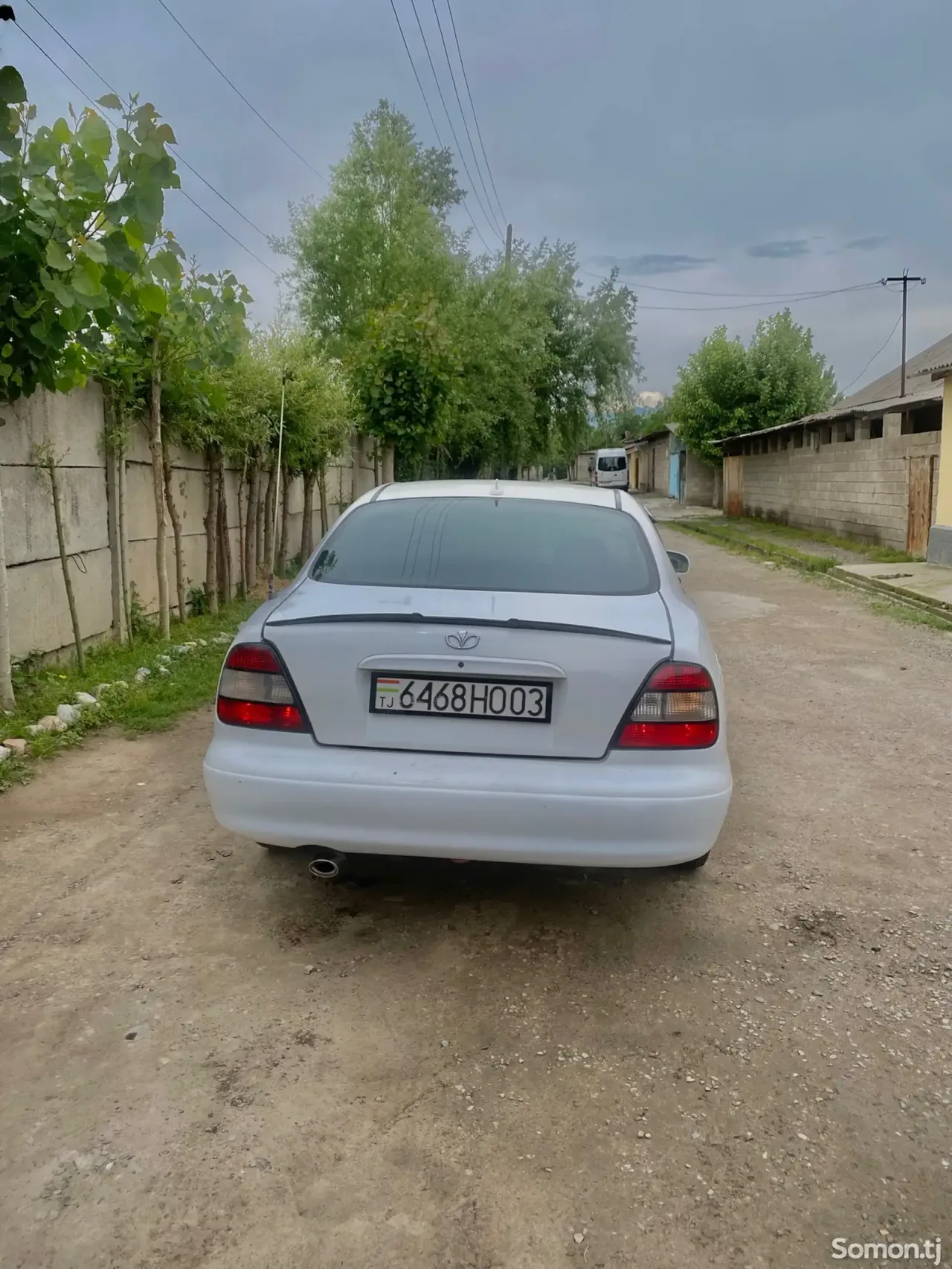 Daewoo Leganza 1997 · 1.8 MT