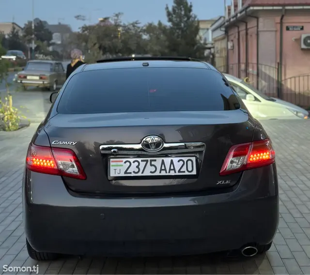 Toyota Camry 2010 · 2.5 AT