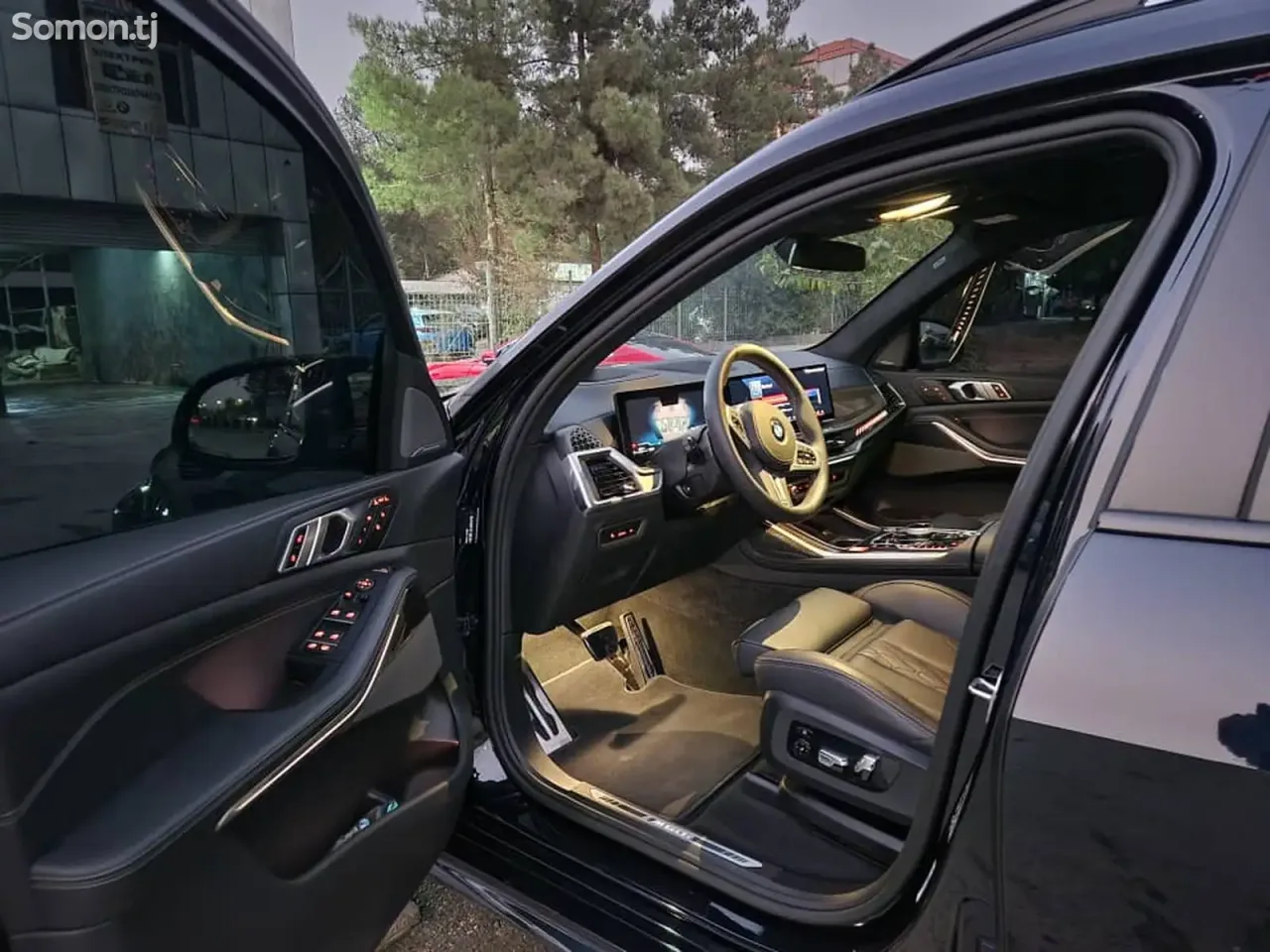 BMW X7 2025 · 4.0 AT