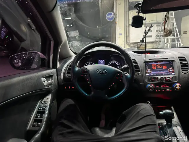 Kia K3 2014 · 1.6 AT