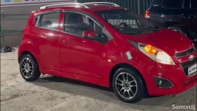 Chevrolet Spark 2014 · AT