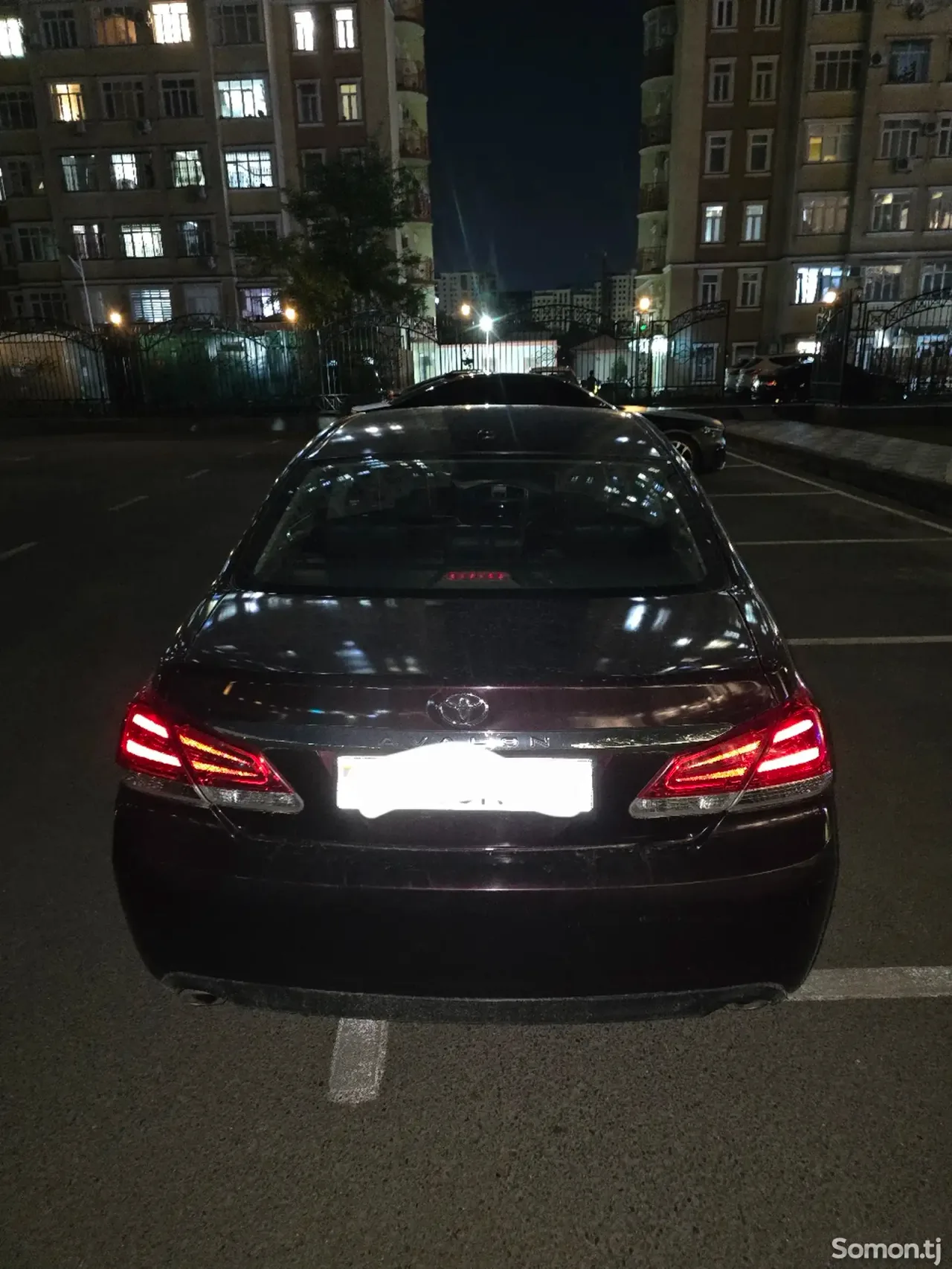 Toyota Avalon 2012 · 3.5 AT