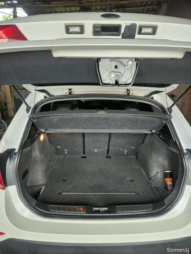 BMW X1 2016 · 2.0 AT