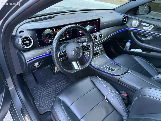 Mercedes-Benz E class 2021 · 3.0 AT