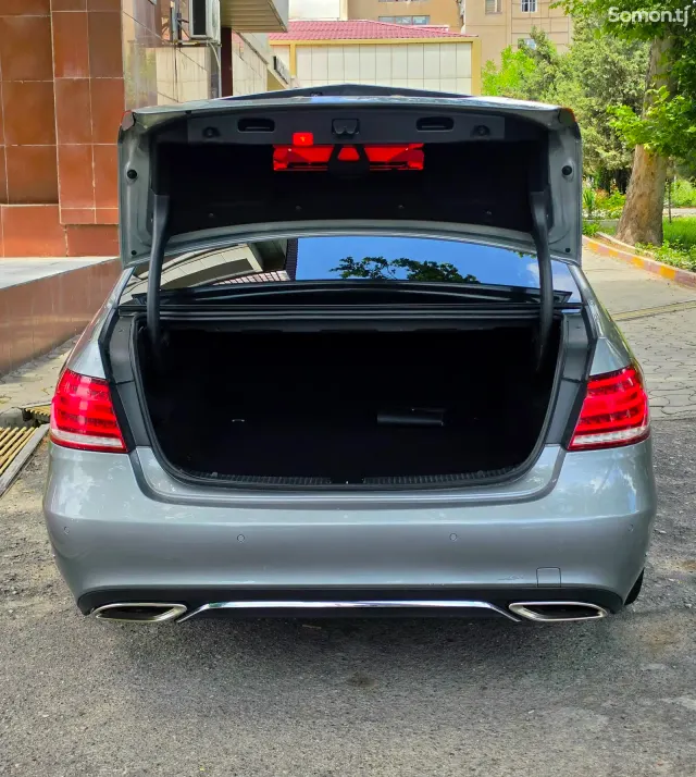 Mercedes-Benz E class 2014 · 3.0 AT