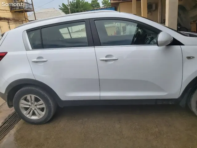 Kia Sportage 2013 · 2.0 AT