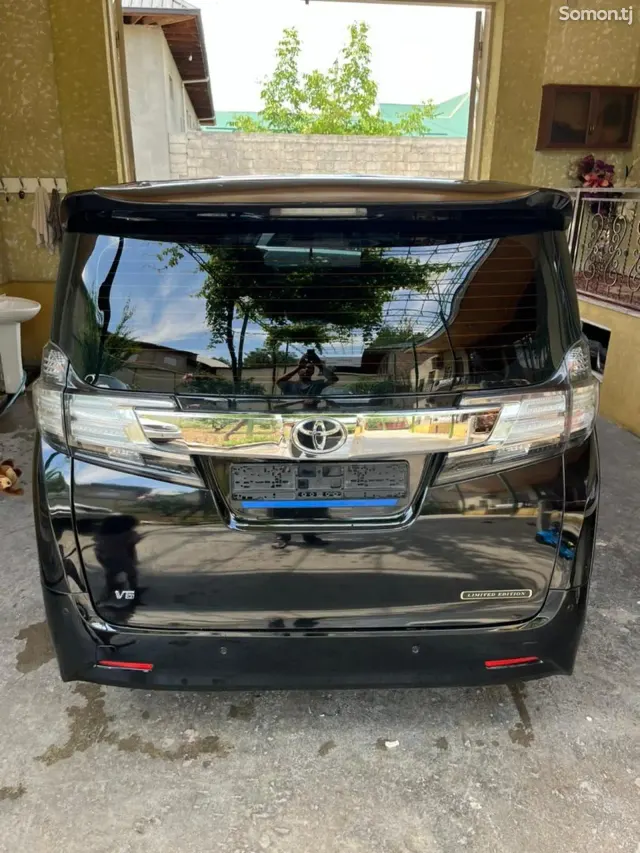 Toyota Vellfire 2018 · 3.5 AT