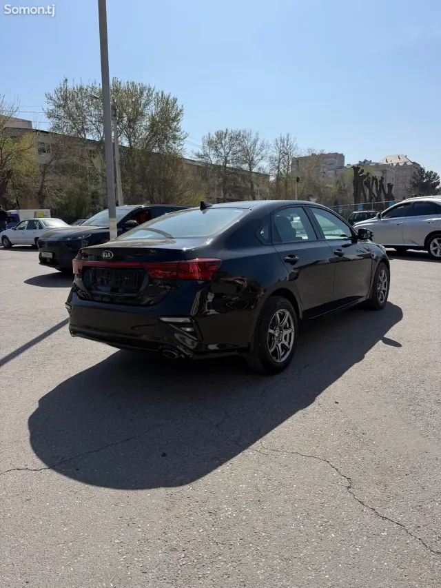Kia K3 2019 · 1.6 AT