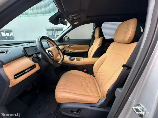 Geely Galaxy Starship 7 2025 · 1.5 AT