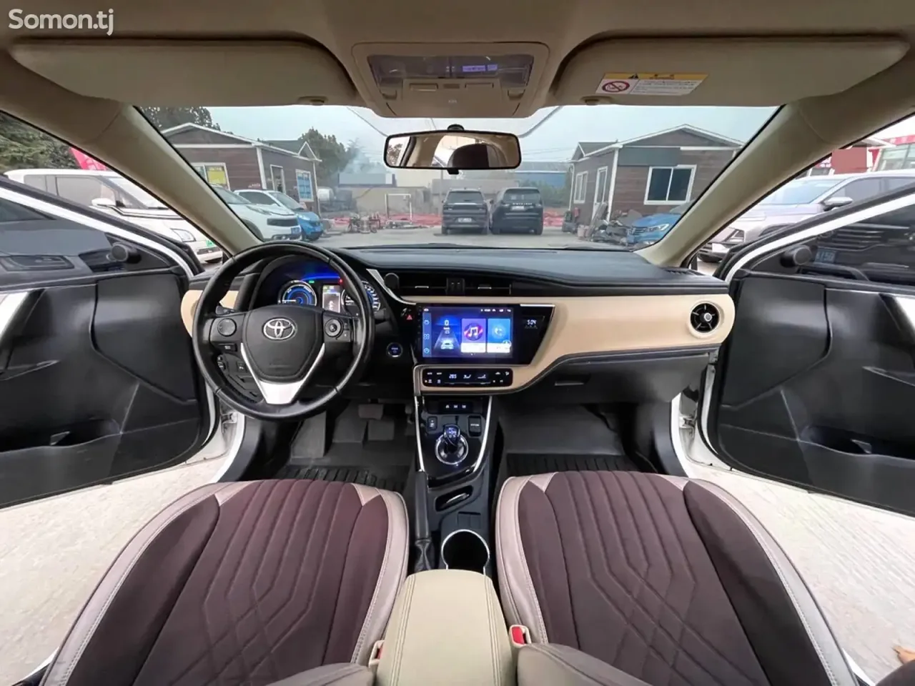 Toyota Corolla 2018 · 1.8 AT