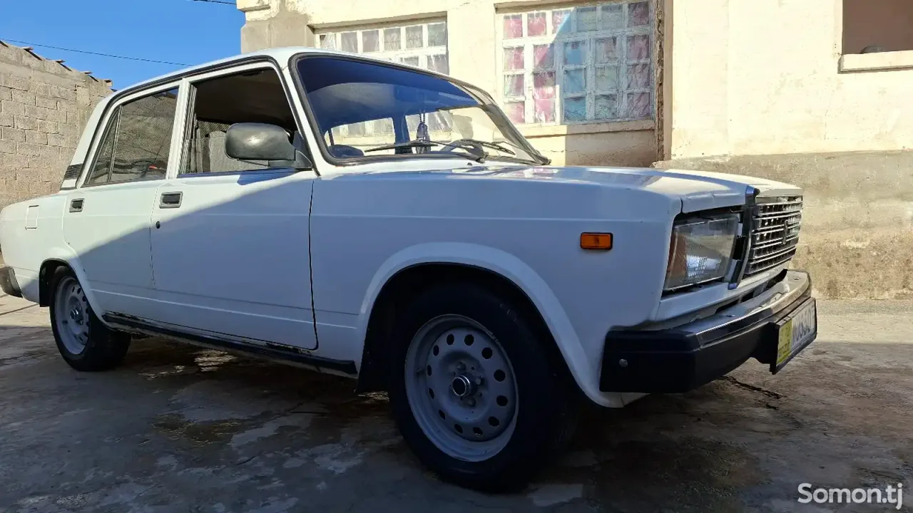 Lada (ВАЗ) 2107 2006 · MT