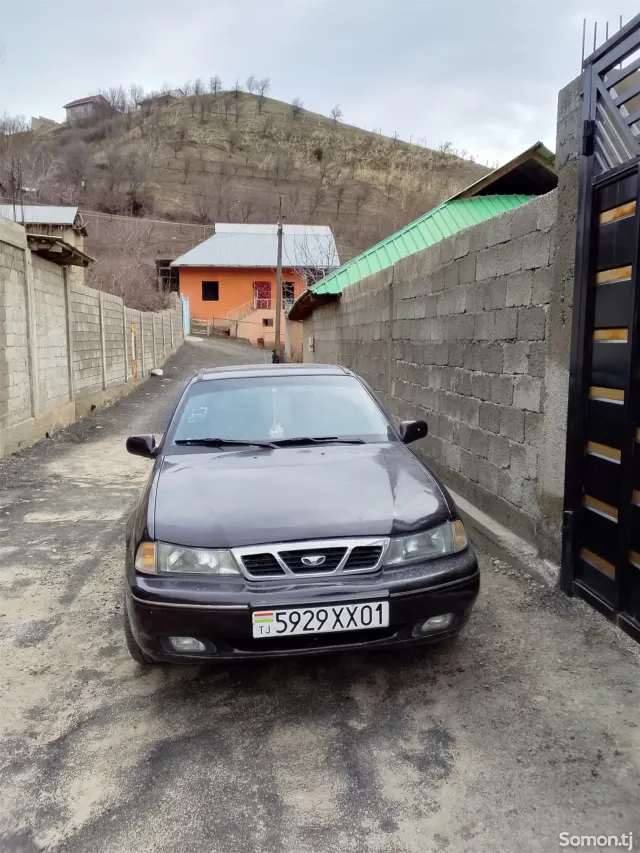 Daewoo Nexia 1995 · 1.6 MT