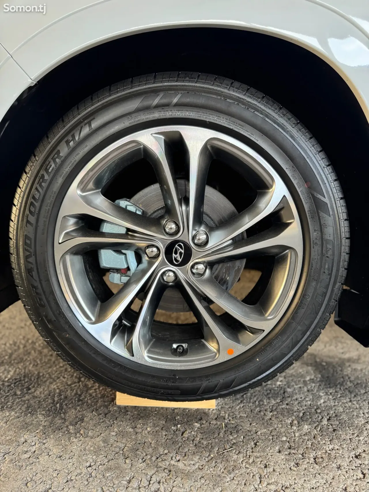 Hyundai Santa Fe 2018 · 2.0 AT