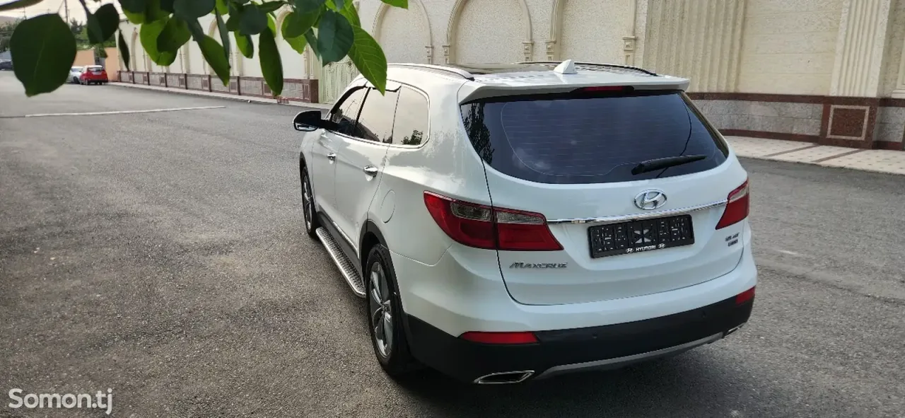 Hyundai Santa Fe 2014 · 2.2 AT