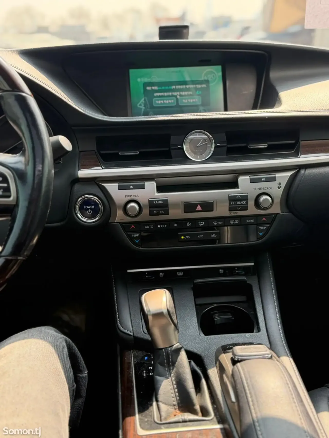 Lexus ES series 2017 · 3.0 CVT