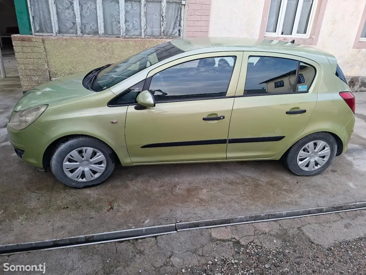 Opel Corsa 2007 · 1.2 MT
