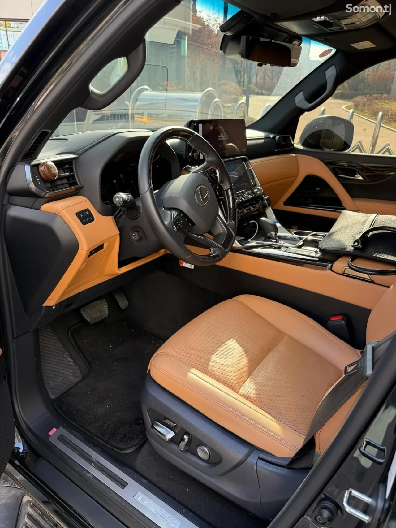 Lexus LX series 2025 · 3.5 AT