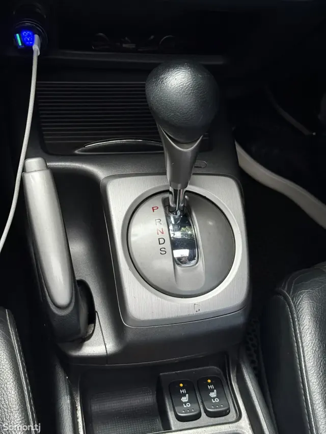 Honda Civic 2008 · 2.0 AT