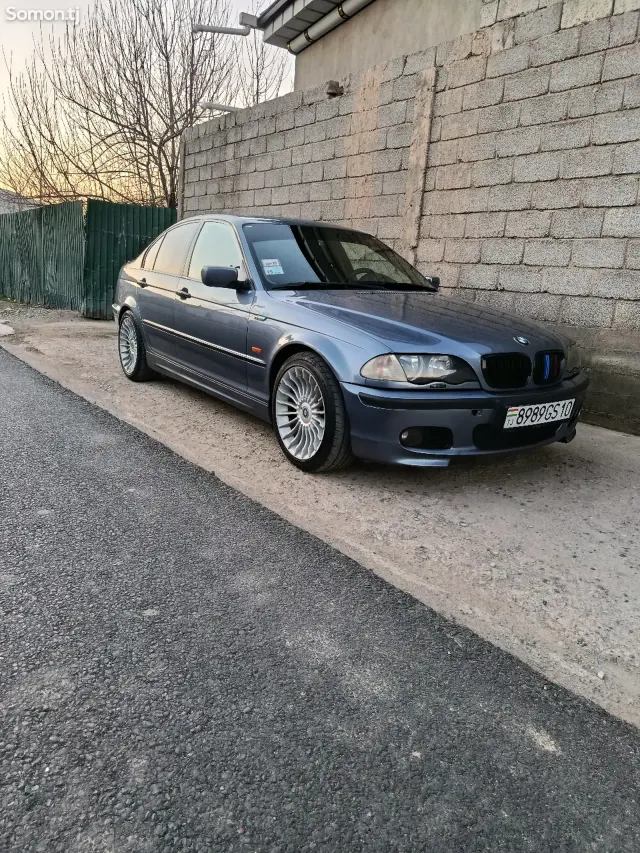 BMW M3 2003 · 2.0 AT