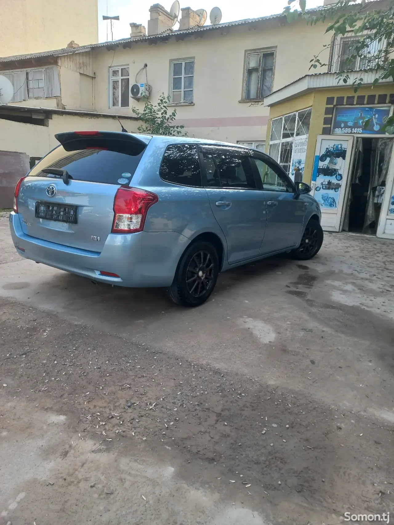Toyota Fielder 2014 · 1.5 AT