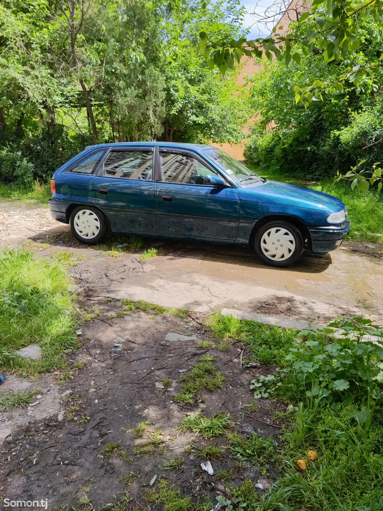 Opel Astra F 1997 · 1.6 MT