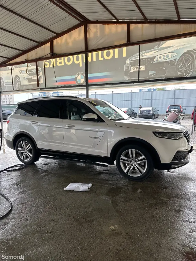 Zotye T800 2018 · AT