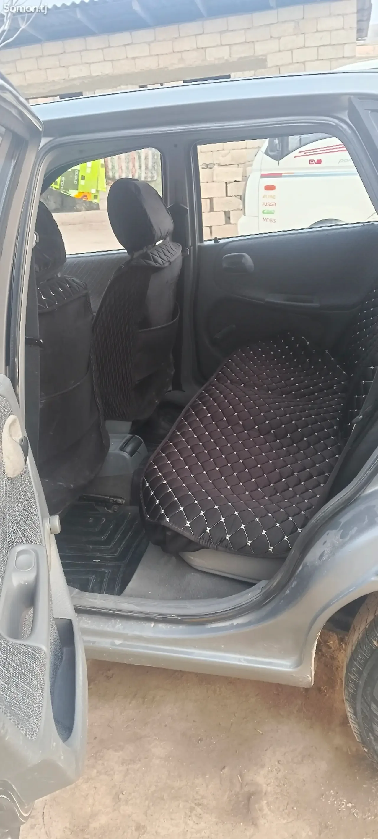 Opel Astra F 1995 · 1.6 MT