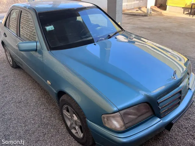 Mercedes-Benz C class 1994 · 1.8 MT