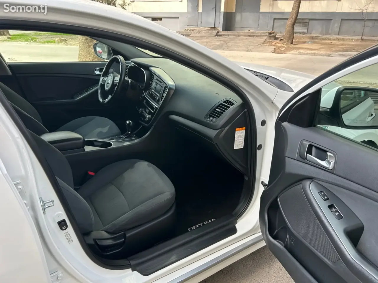 Kia Optima 2015 · 2.4 AT