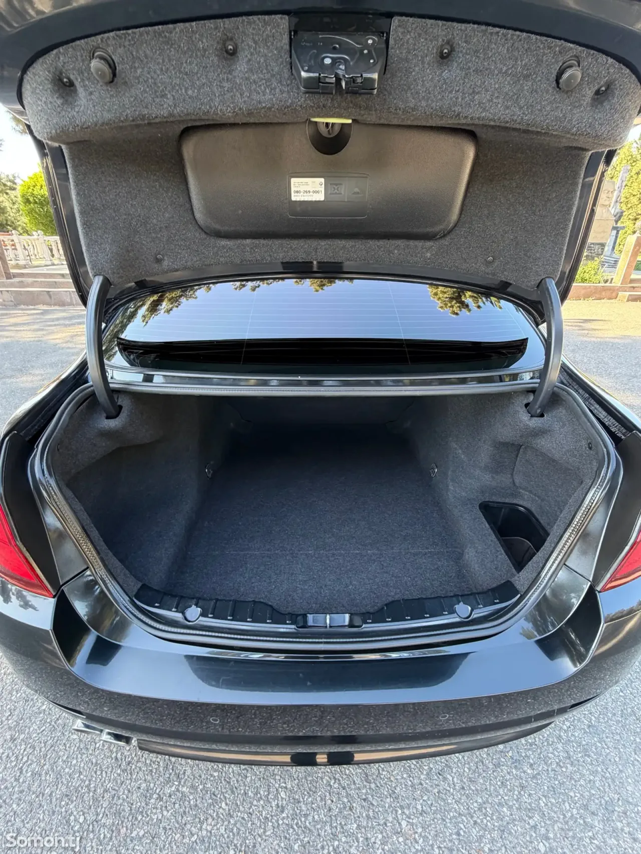 BMW 5 series 2013 · 2.0 AT