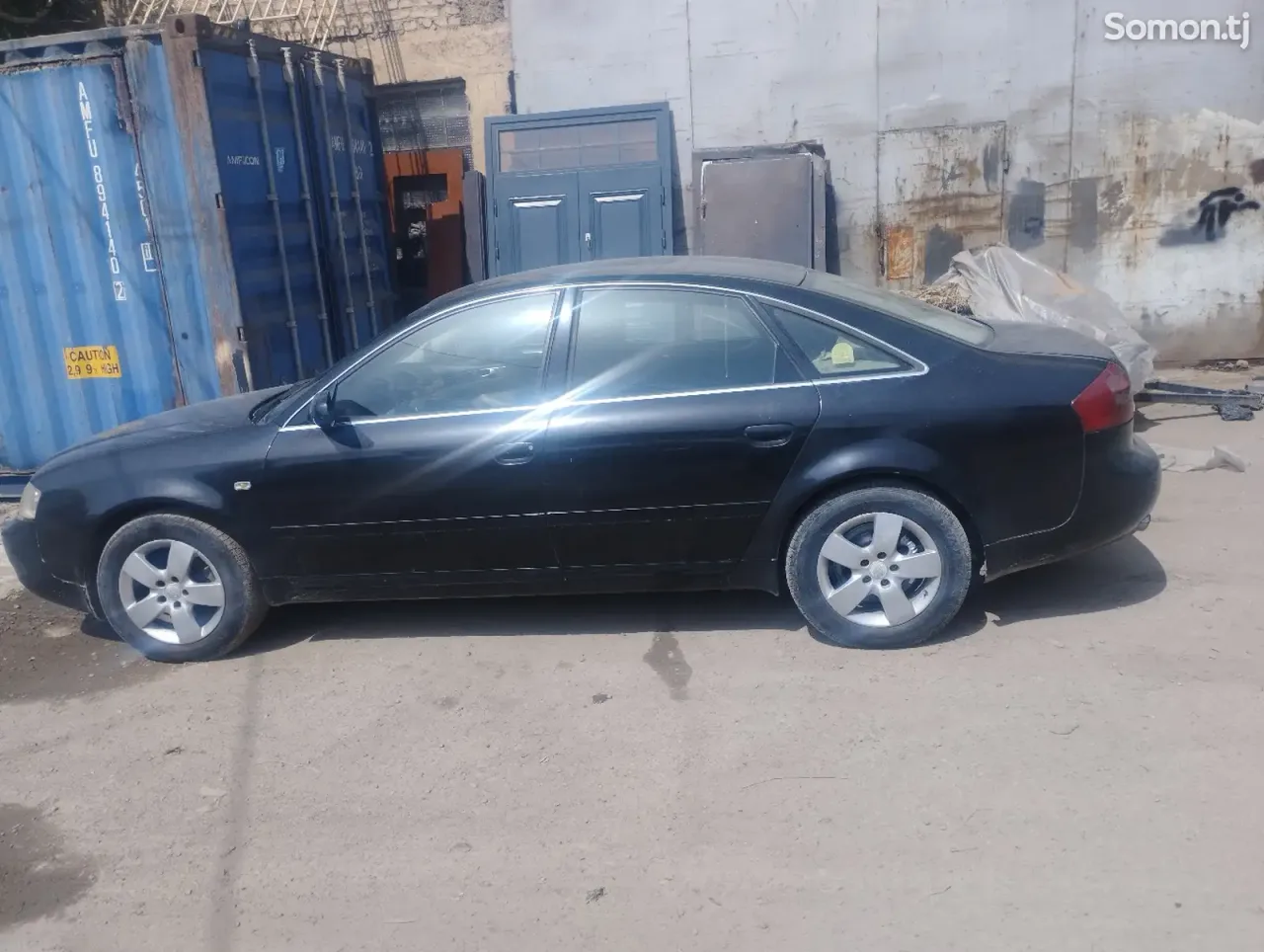 Audi A6 2003 · 2.4 AT
