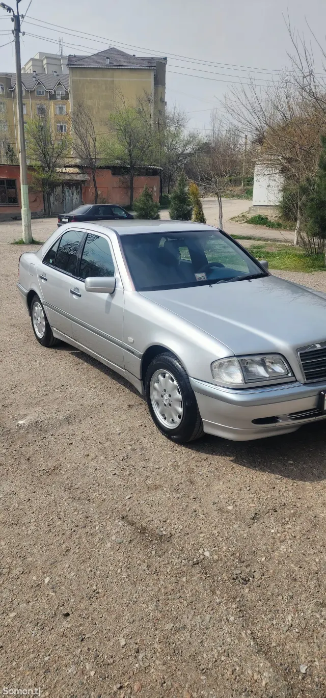 Mercedes-Benz C class 1998 · 2.0 MT