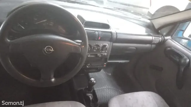 Opel Combo 2000 · 1.7 MT