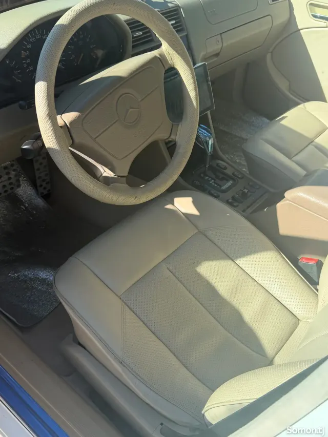 Mercedes-Benz C class 1998 · 2.0 AT