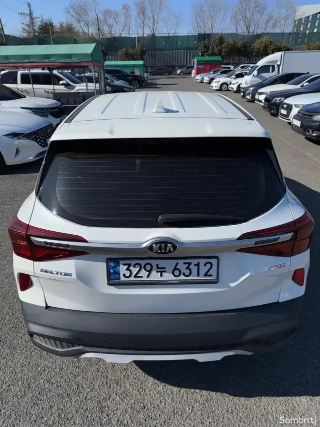 Kia Seltos 2021 · 1.6 AT