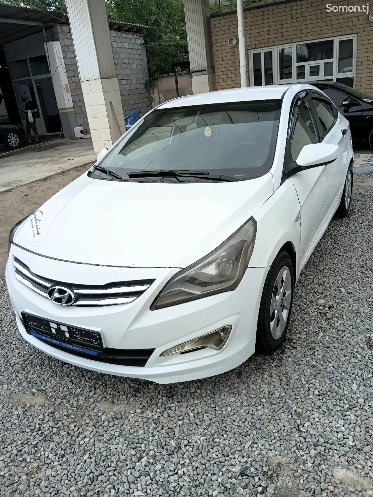 Hyundai Solaris 2015 · 1.6 AT
