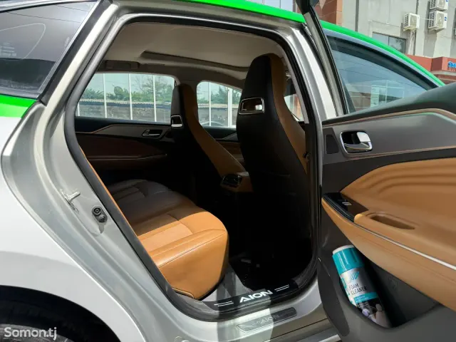 GAC Aion S 2020 · AT