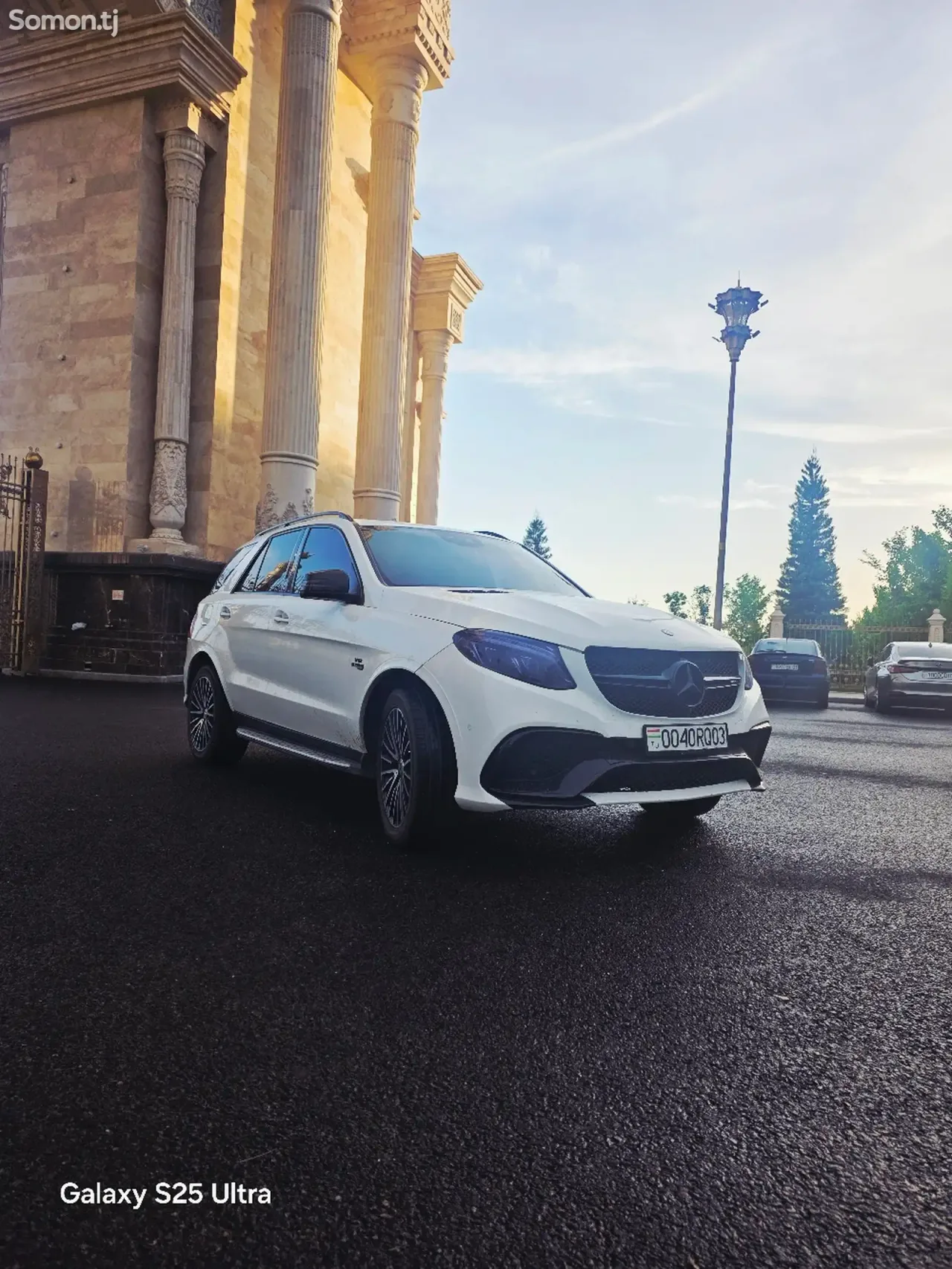 Mercedes-Benz GLE class 2017 · 3.5 AT