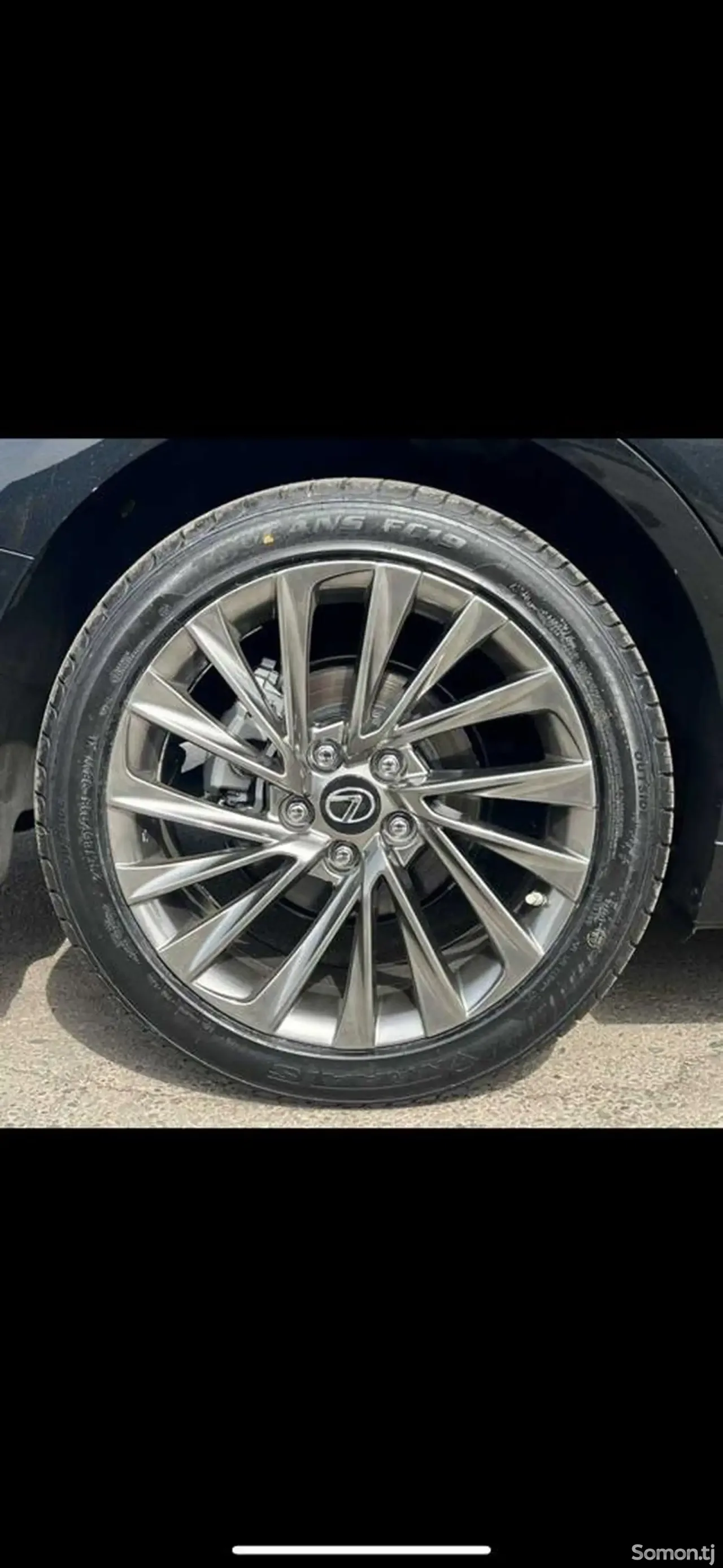 Lexus ES series 2021 · 3.5 AT