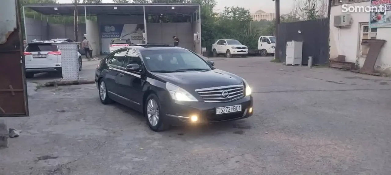 Nissan Teana 2012 · 2.4 AT
