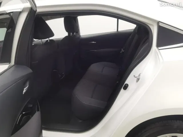 Toyota Camry 2022 · 2.0 AT