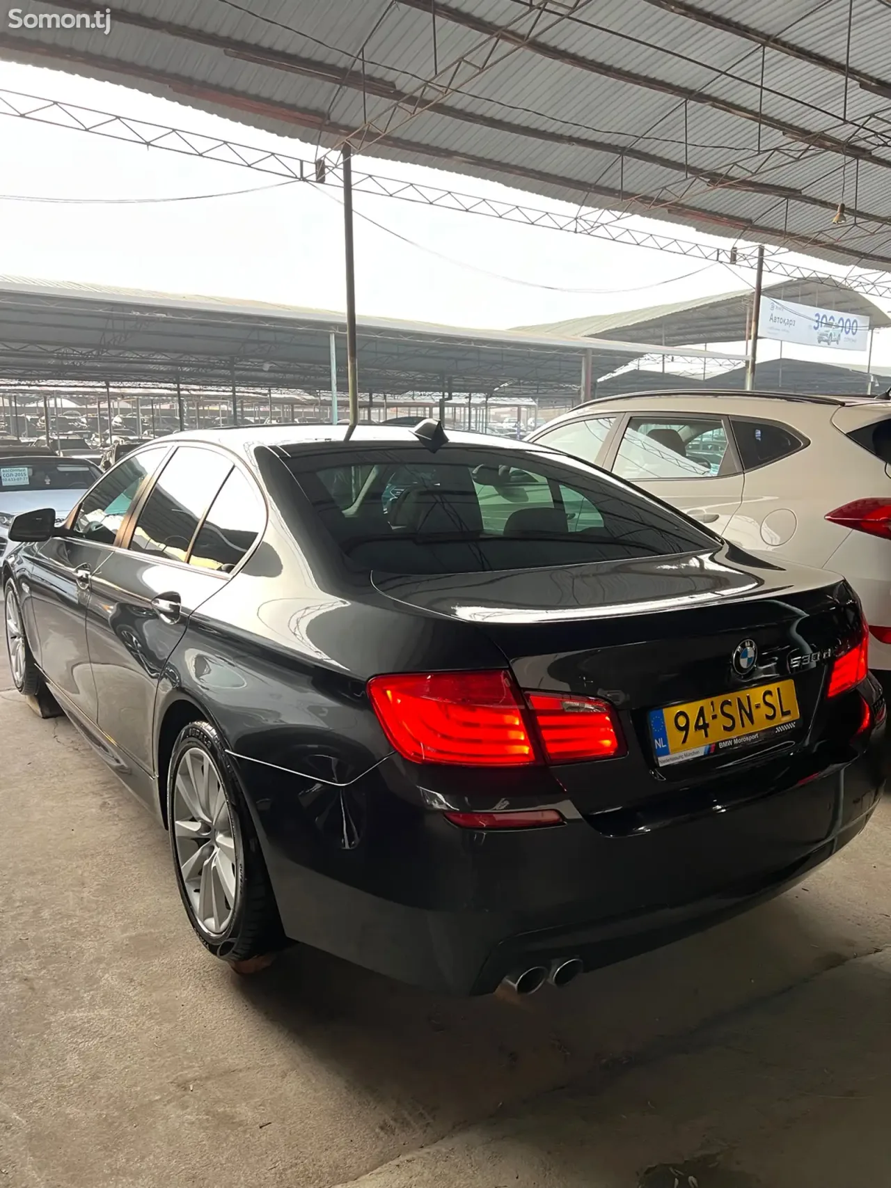 BMW 5 series 2011 · 3.0 AT