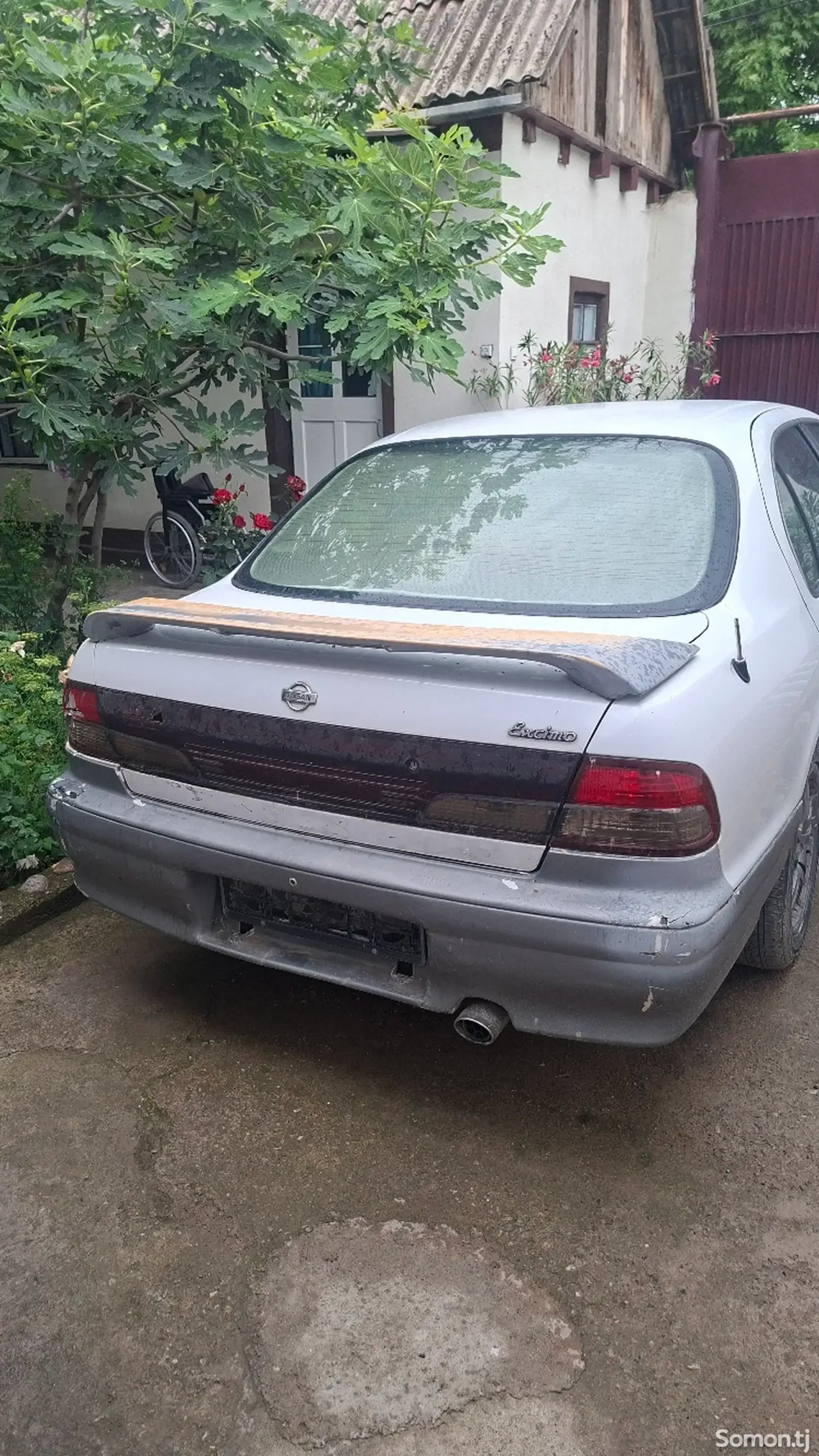 Nissan Cefiro 1998 · 2.0 AT