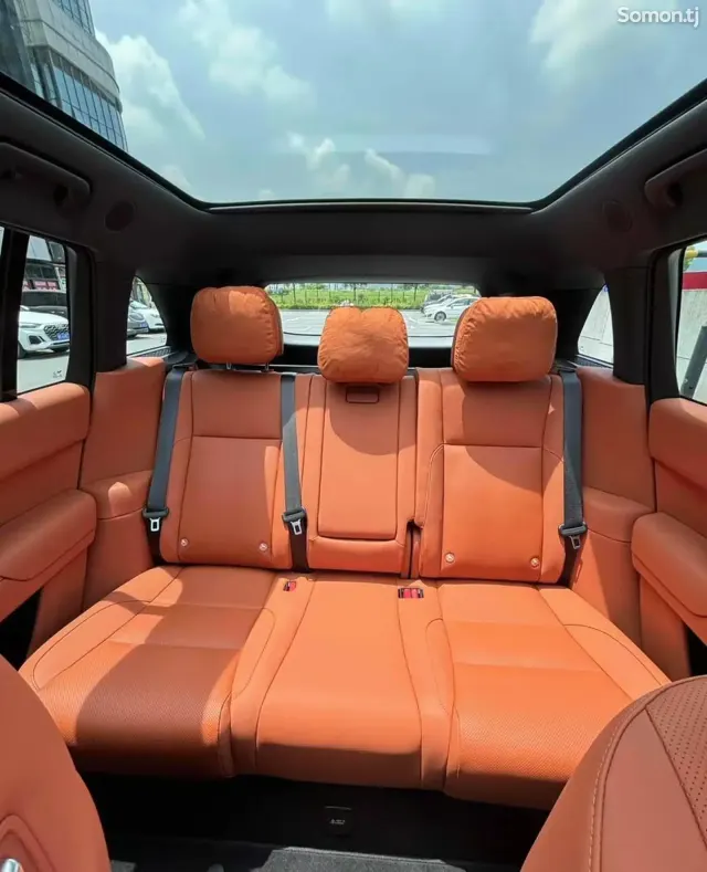 Li Auto (Lixiang) L7 2026 · AT