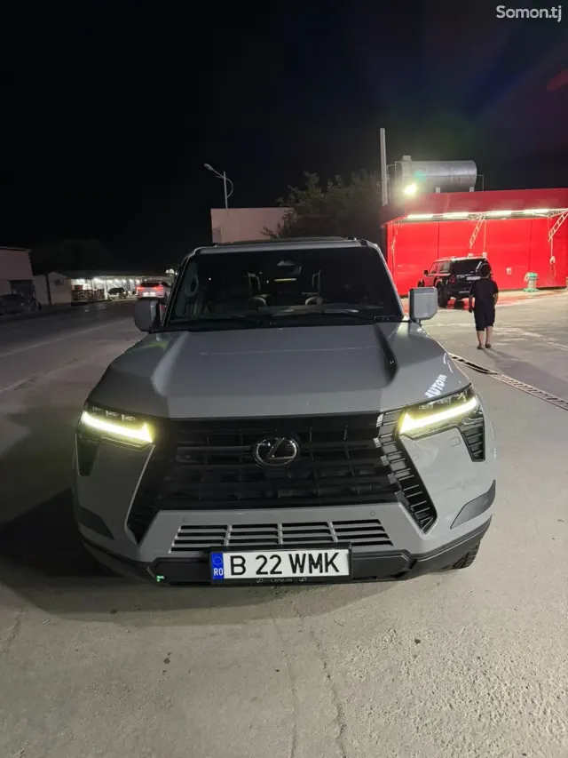 Lexus GX series 2025 · 5.5 AT